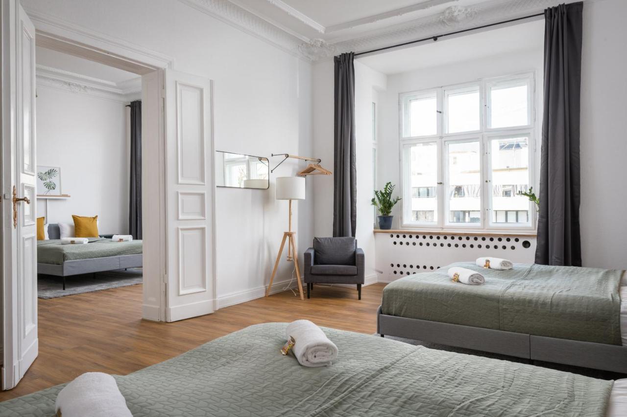 برلين Riesiges Apartment Nahe Kudamm Sehr Schoner Altbau 123M2 Gross 12 Gaste المظهر الخارجي الصورة