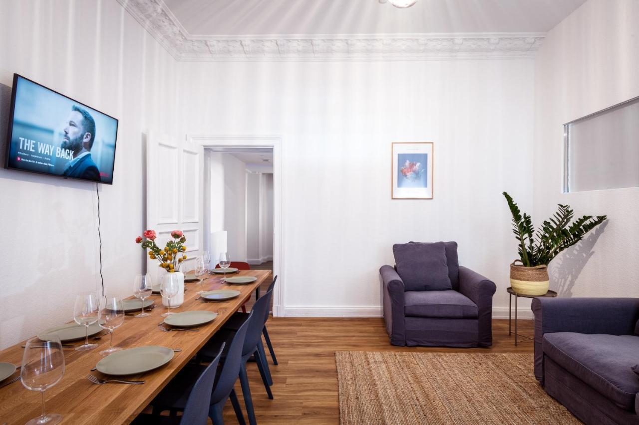 برلين Riesiges Apartment Nahe Kudamm Sehr Schoner Altbau 123M2 Gross 12 Gaste المظهر الخارجي الصورة